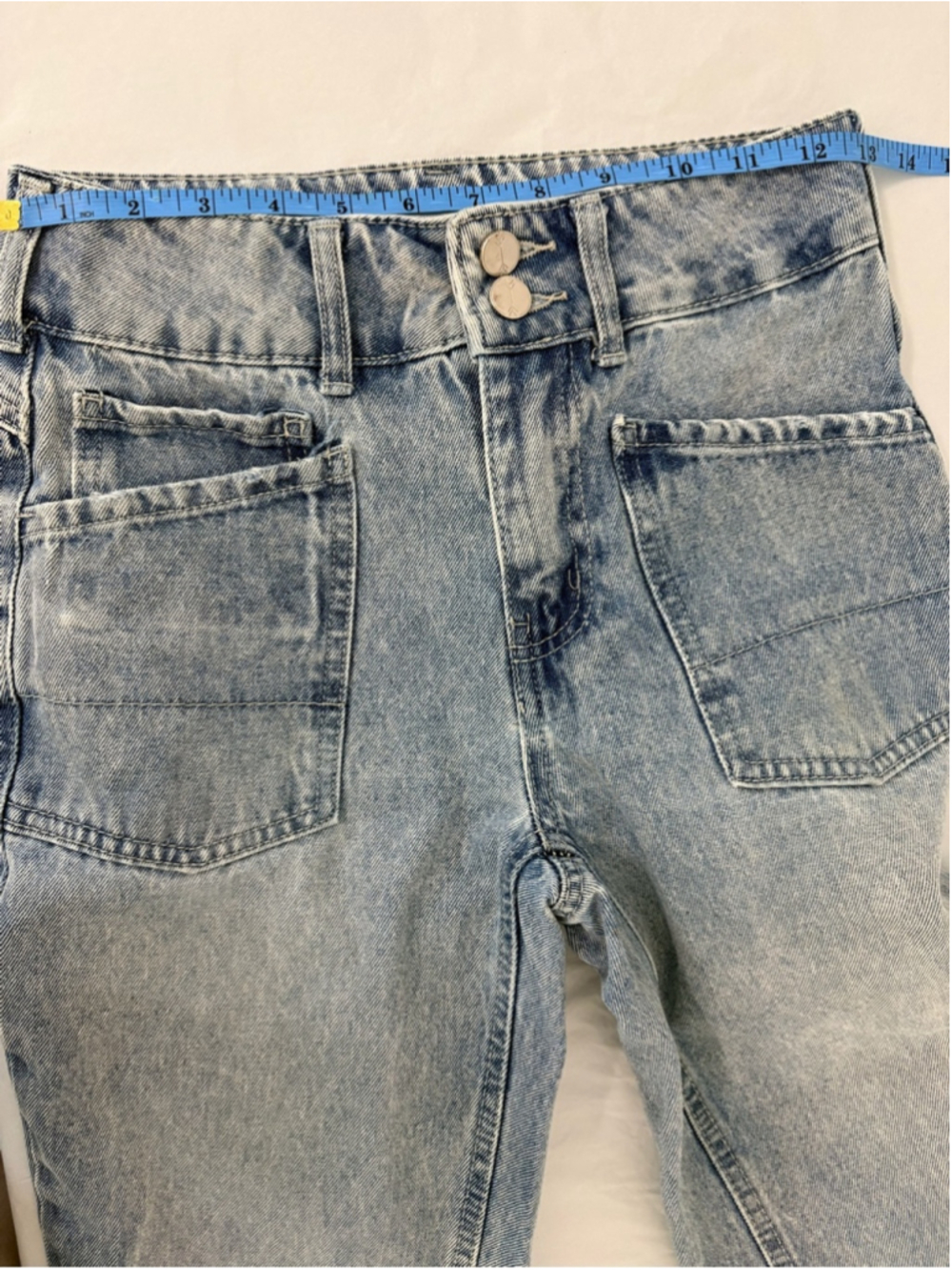 Banjara Utility Pocket Tapered Jeans Sz 24 (13”W) Light Wash EUC - Picture 7 of 9